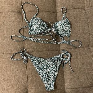 Forest green ditzy floral bikini